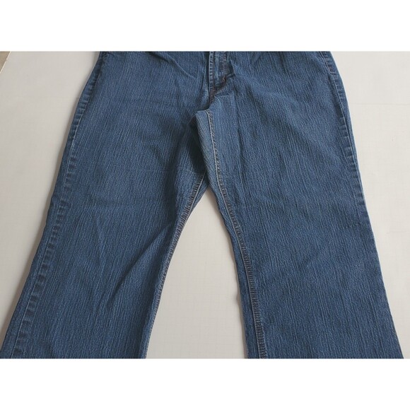 Nine West Bootcut Back Flap Pockets Women's size 16 Dark Wash Blue Denim jeans - Picture 5 of 13